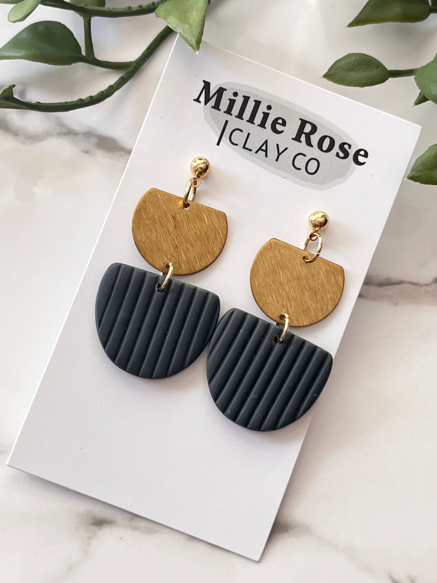 The Lily Deep Green Striped (Gold)