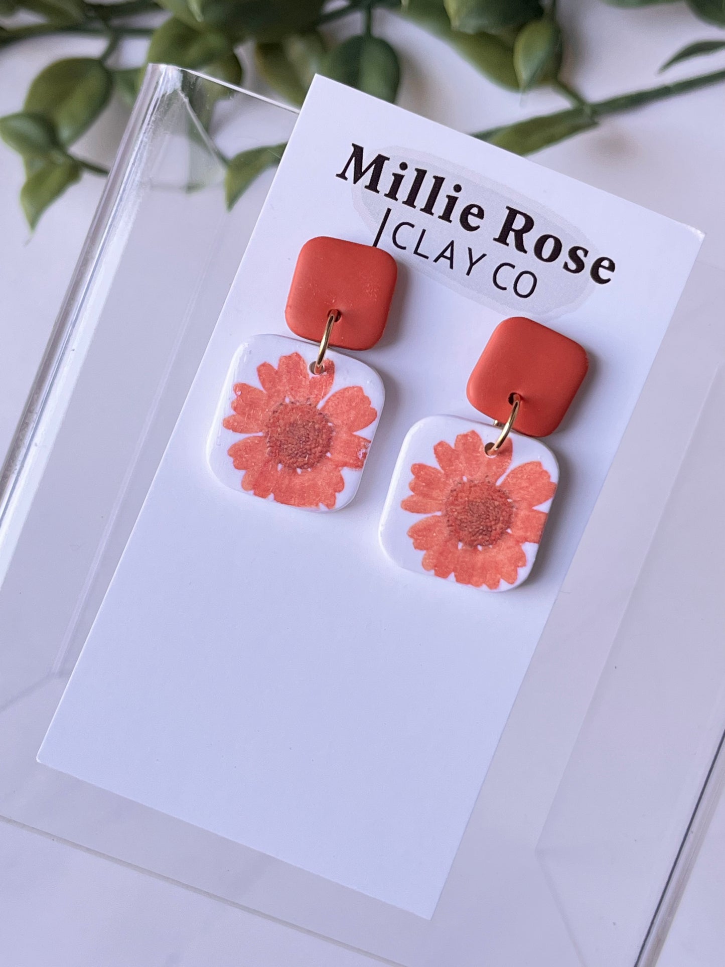 Pressed Flower Clay Stud Dangle w/ Gold (Orange)