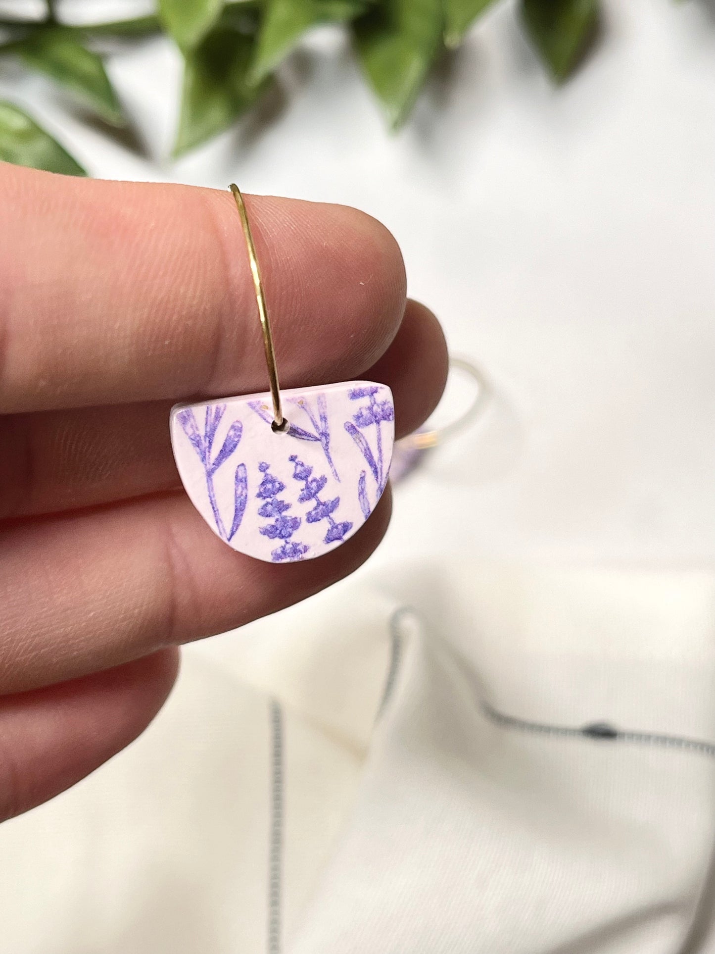 The Luna - Lavender Print (Gold)