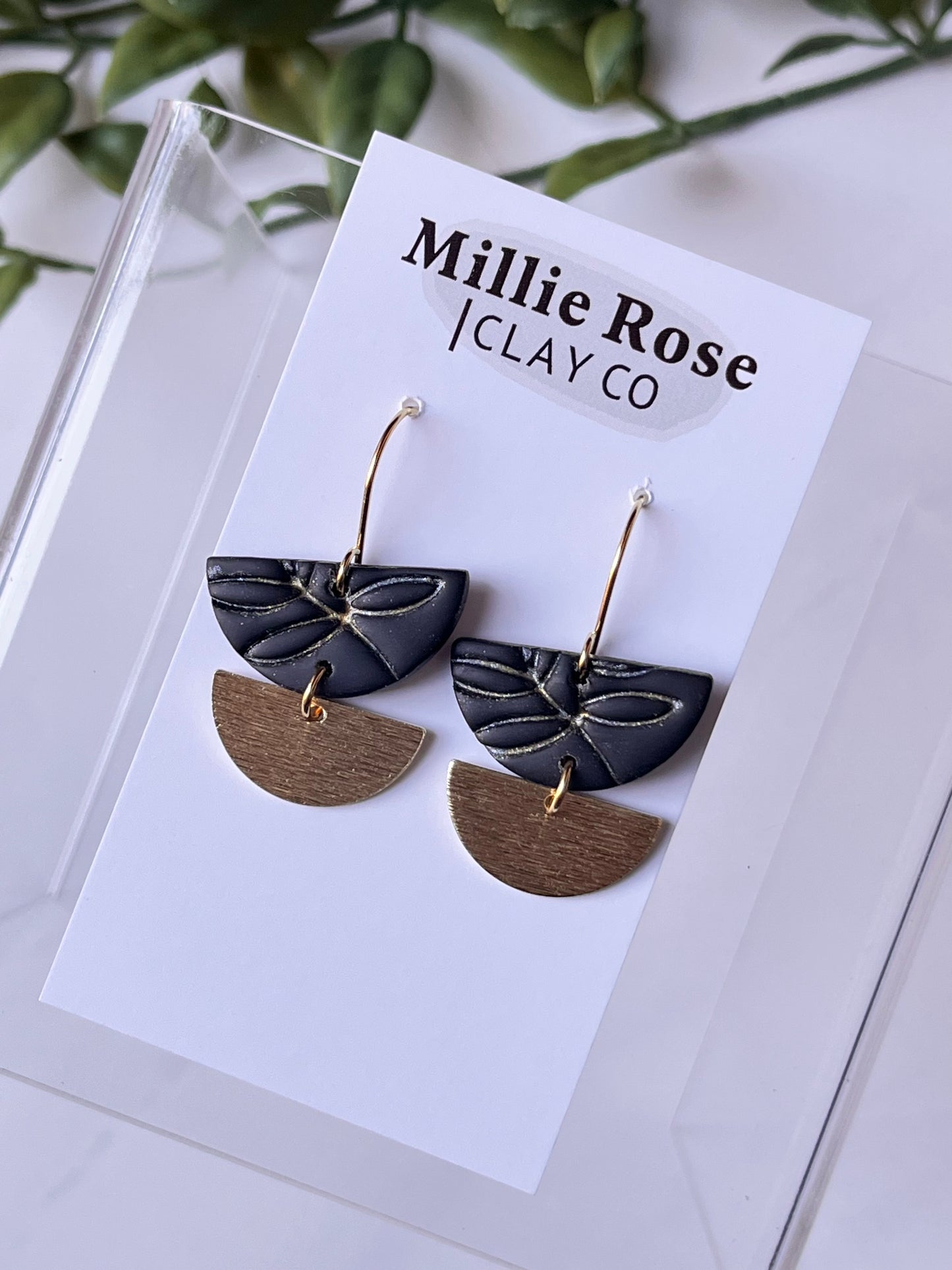 The Daisy (Black Silver/Gold Embossed Floral #1)