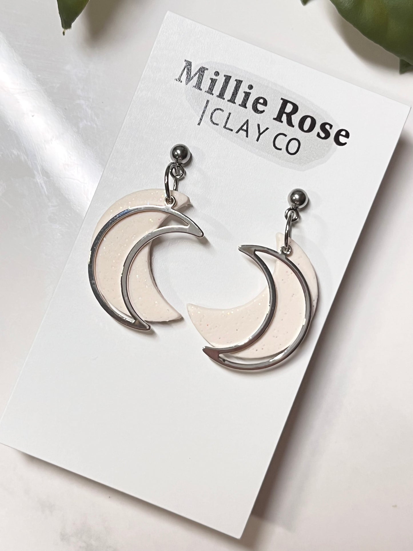 Glitter Moon Dangle w/ Silver Moon (Cream)