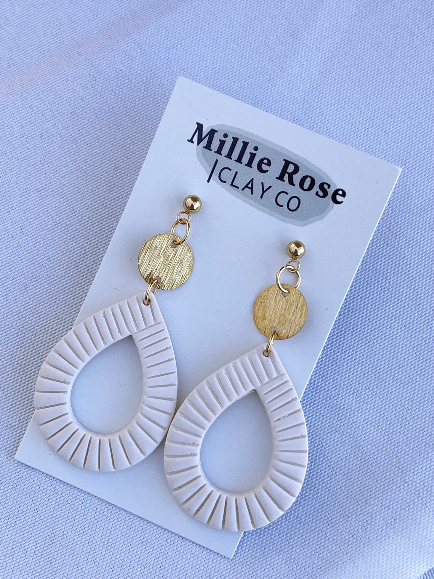 Cream Embossed Teardrop Dangle w/ Gold Circle Brass Charm