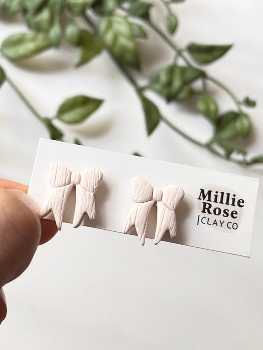 Cream Long Bow Stud