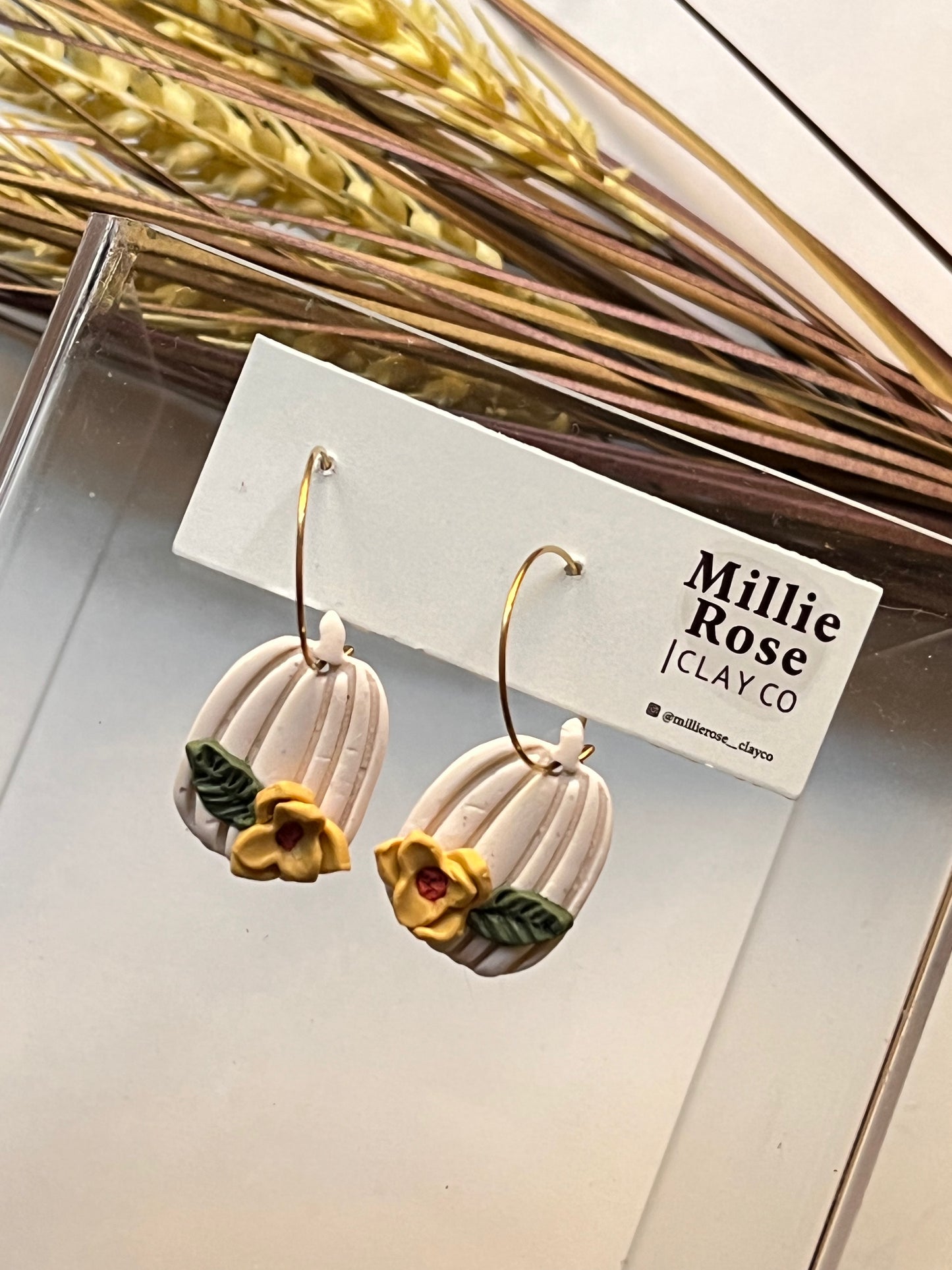 Floral Green/Yellow Pumpkin Dangle w/ Hoop (Gold)
