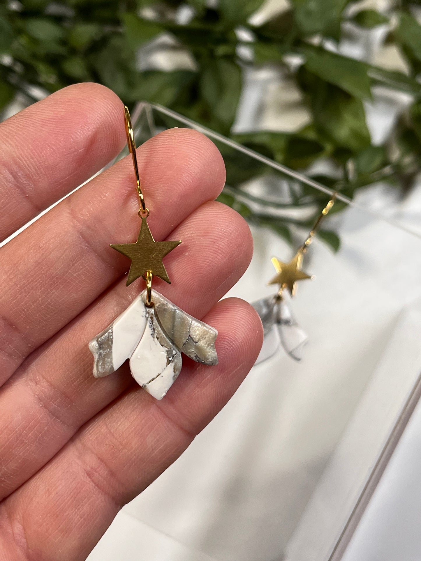 Pearl Marble Flare Hook Dangle w/ Brass Star