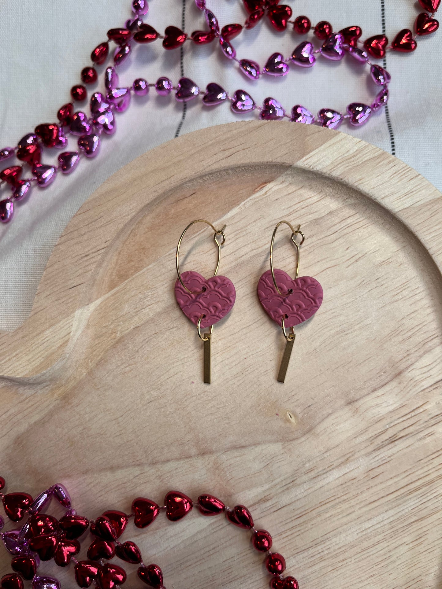 Romantic Texture Heart Hoop Dangle w/ Brass Charm (Pink)