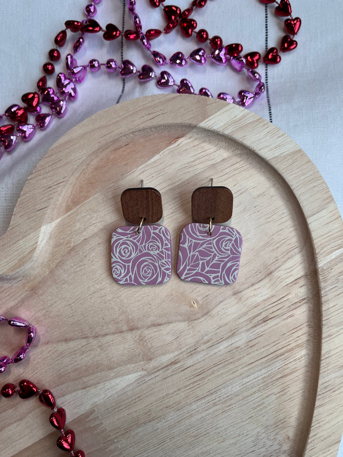 Painted Roses Square Dangle w/ wood top stud (Mauve)