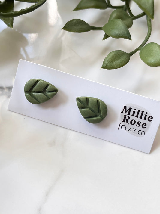 Green Pearl Leaf Stud