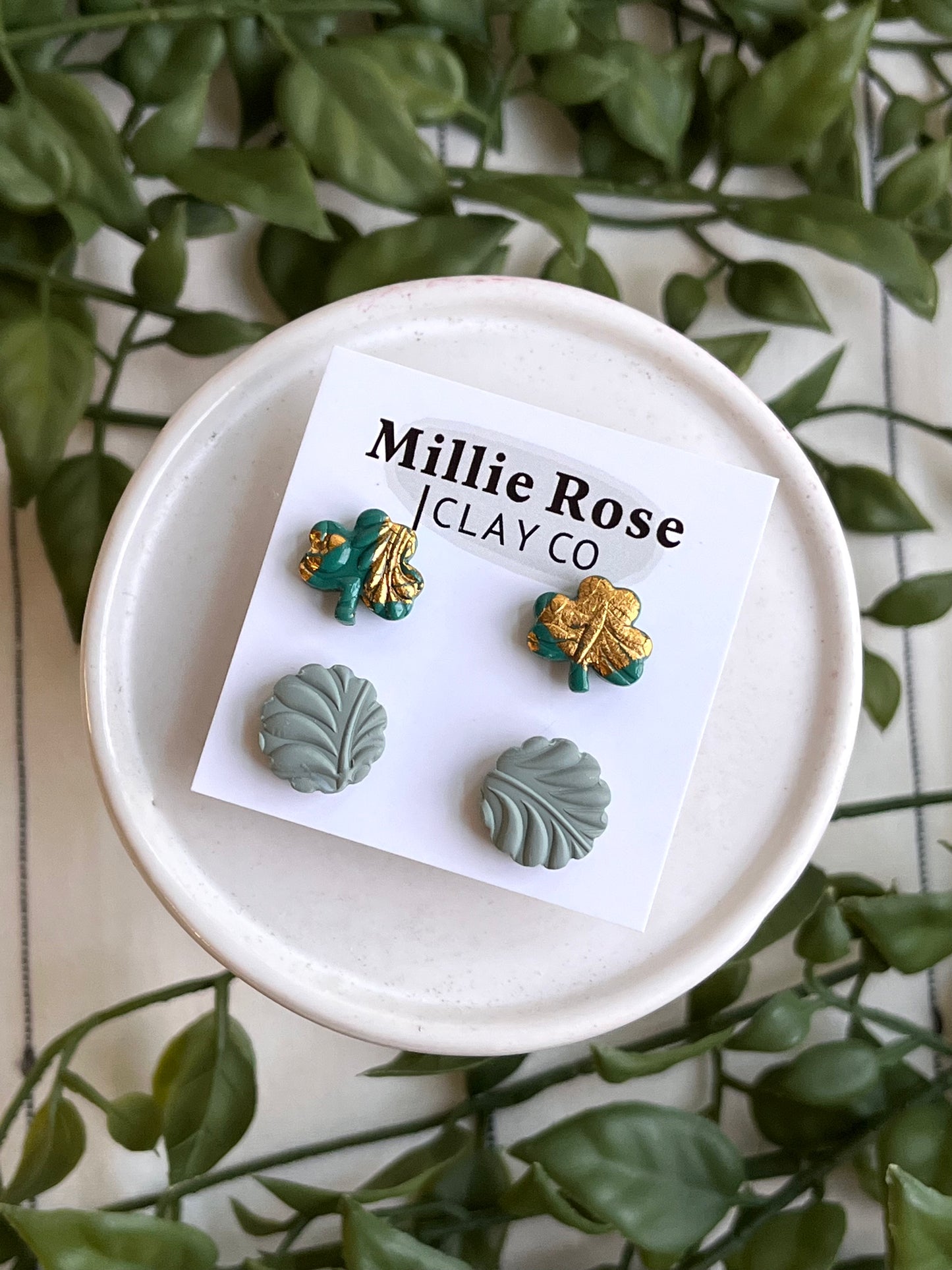 Stud Pack - Textured 4-Leaf Clover w/ Gold Leaf & Textured Sage Green Circle
